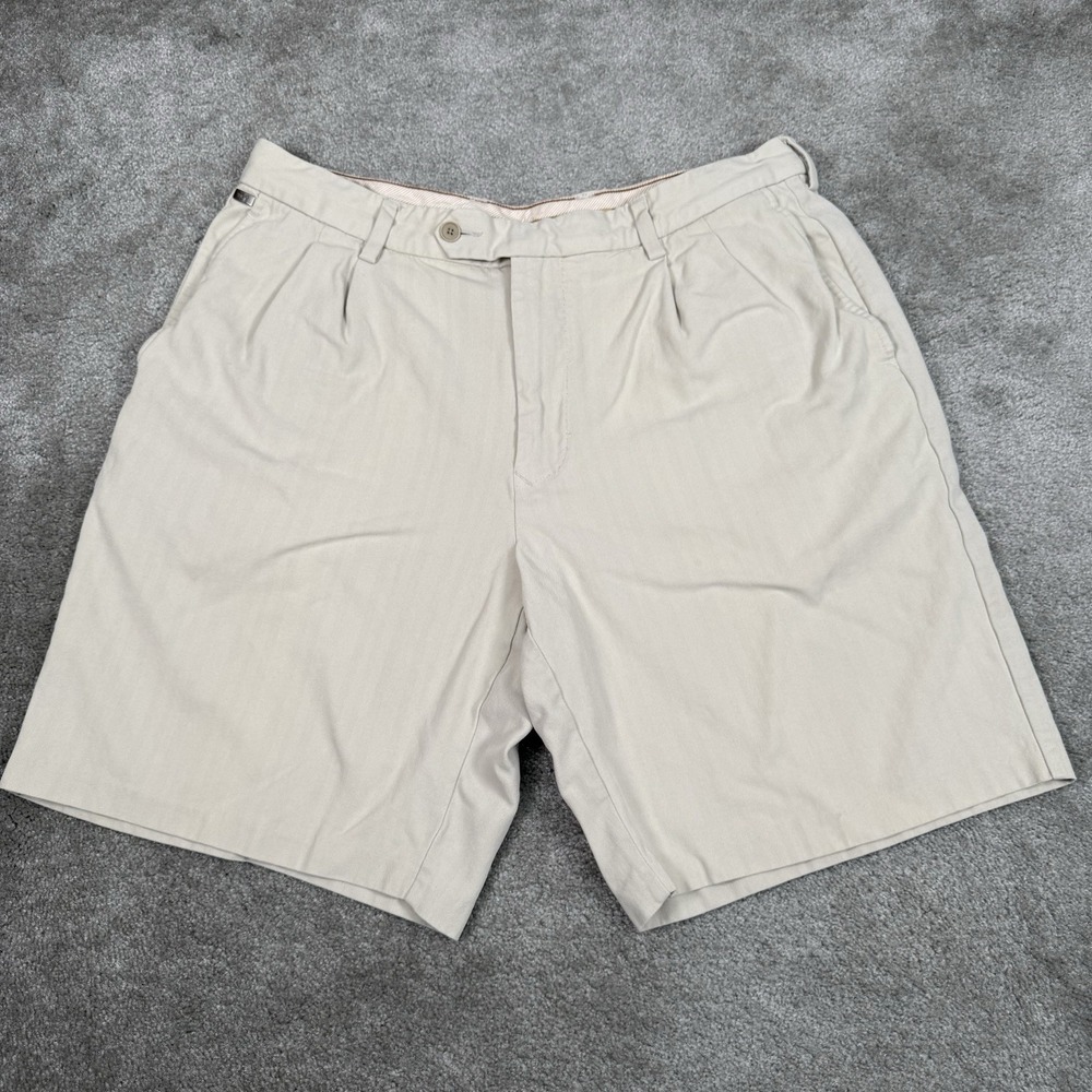 TOMMY BAHAMA Silk Shorts Mens 36 Beige Pleat Front Casual Chino Beach Wear Relax